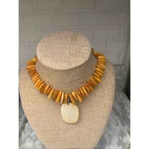 Vintage Baltic Amber Necklace with Mother of Pearl Pendant #summer #amber